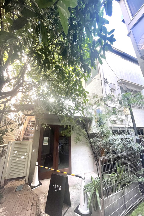 ネイルサロンにおすすめ 2階 6 13坪 学芸大学駅から徒歩2分 西口商店街から脇道に入った立地 隠れ家的物件のご紹介です 恵比寿 渋谷 青山 麻布などのテナントなら 貸店舗 東京